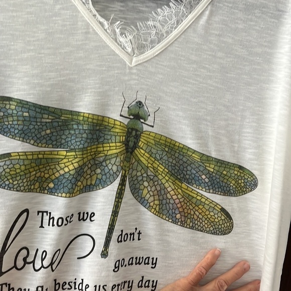 MissLook dragonfly top. Size Large. New I the bag. - Picture 3 of 8